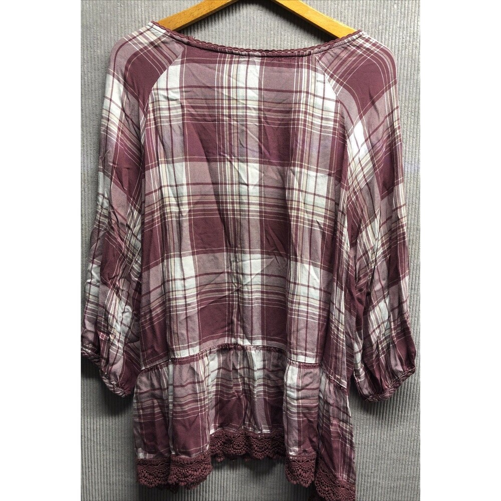 Massini Top Size 2X Plaid Burgundy White Peplum Cottage V Neck - Picture 8 of 10